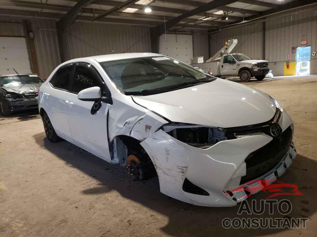 TOYOTA COROLLA 2017 - 5YFBURHE4HP611152