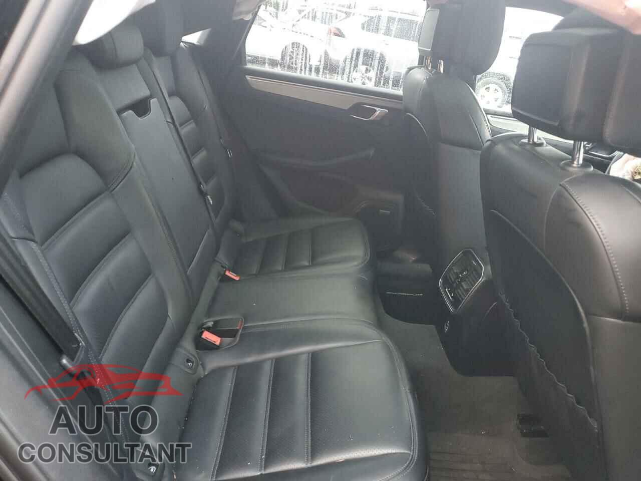 PORSCHE MACAN 2021 - WP1AF2A56MLB60122