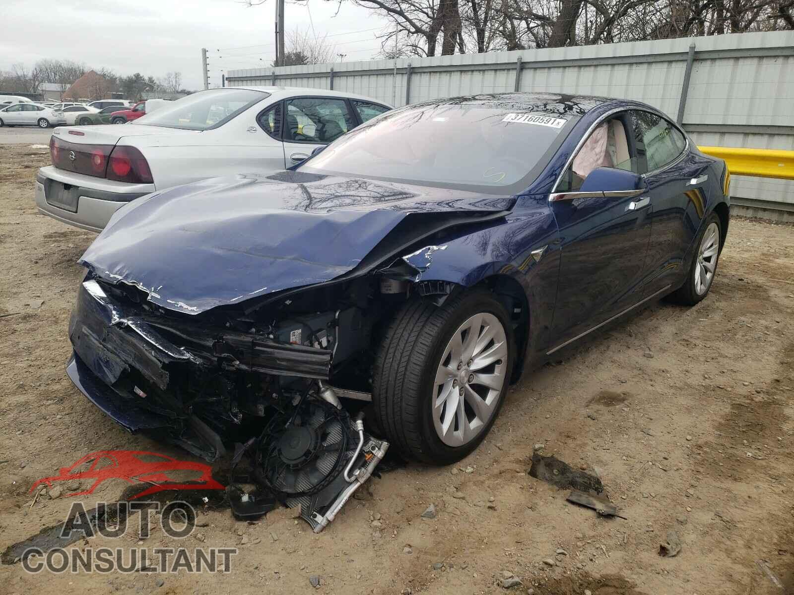TESLA MODEL S 2018 - 5YJSA1E25JF247359