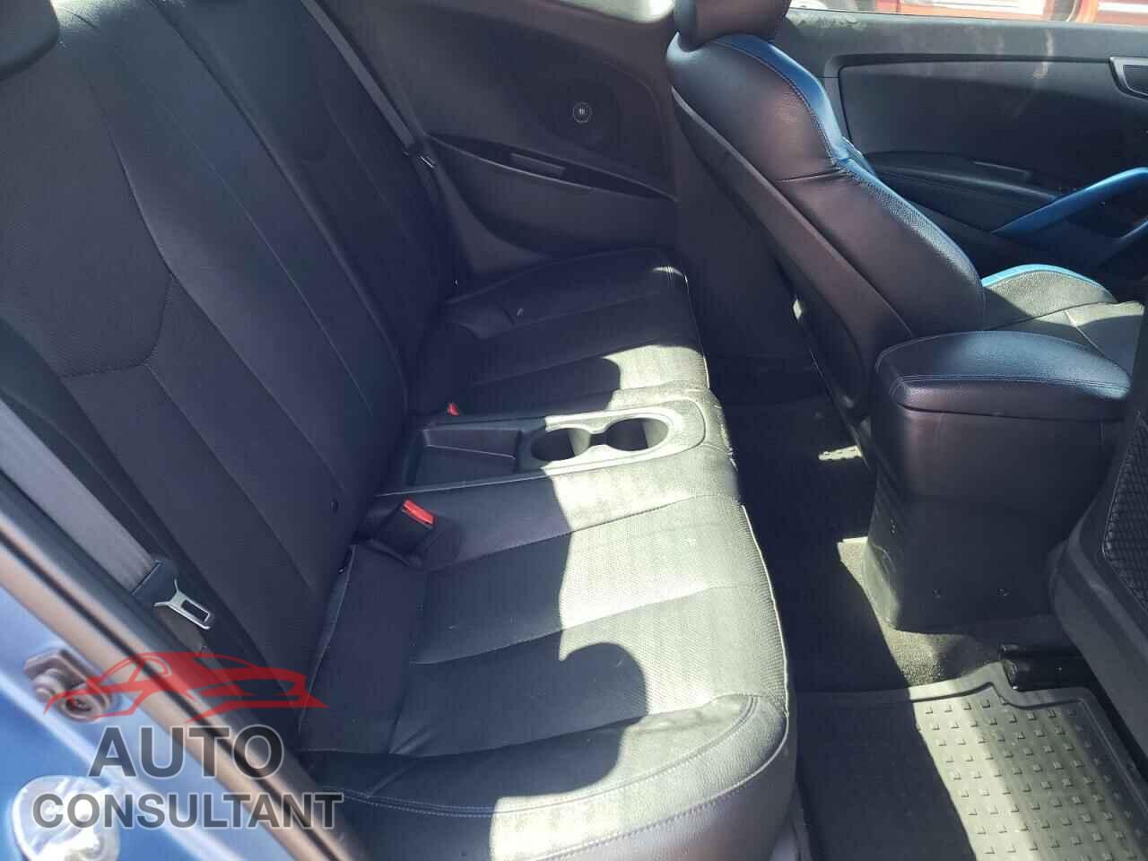HYUNDAI VELOSTER 2016 - KMHTC6AE3GU250560