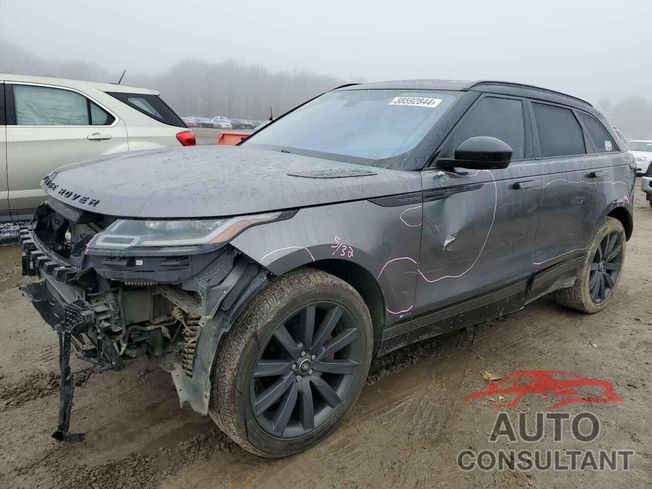 LAND ROVER RANGEROVER 2018 - SALYL2RX5JA775985