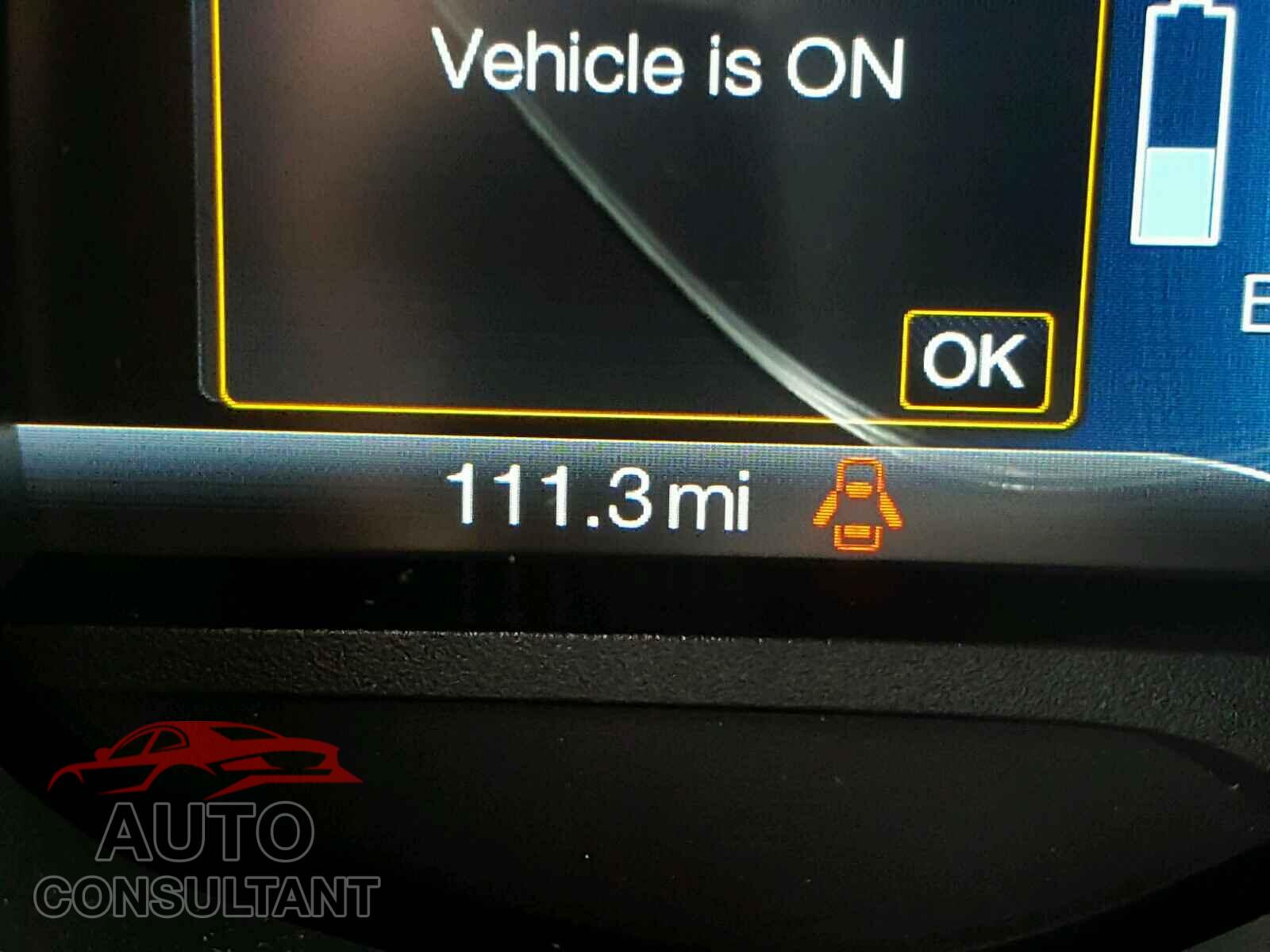 FORD CMAX 2018 - 1FADP5AU5JL105957