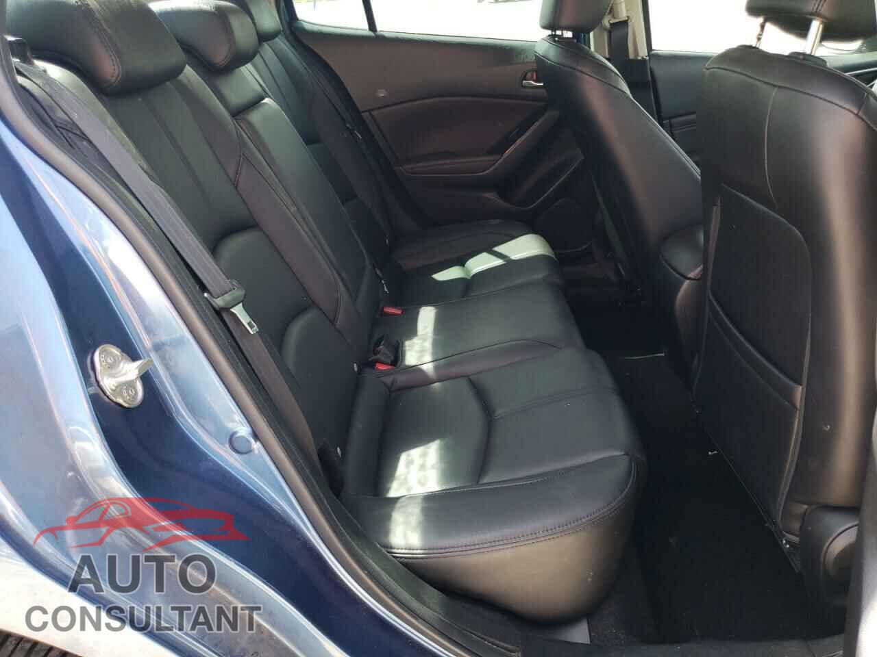 MAZDA 3 2017 - 3MZBN1V71HM134012