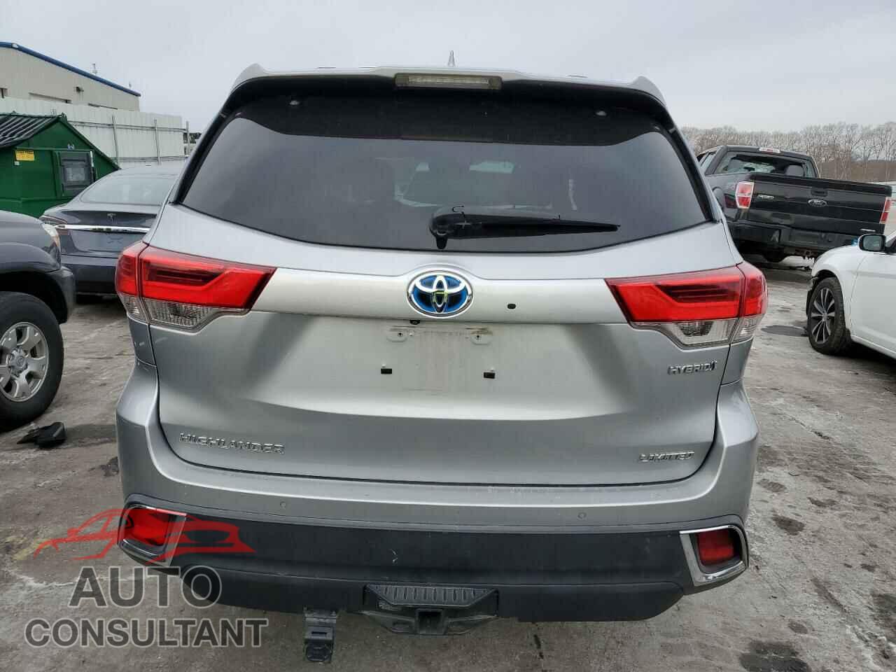 TOYOTA HIGHLANDER 2017 - 5TDDGRFH7HS024013