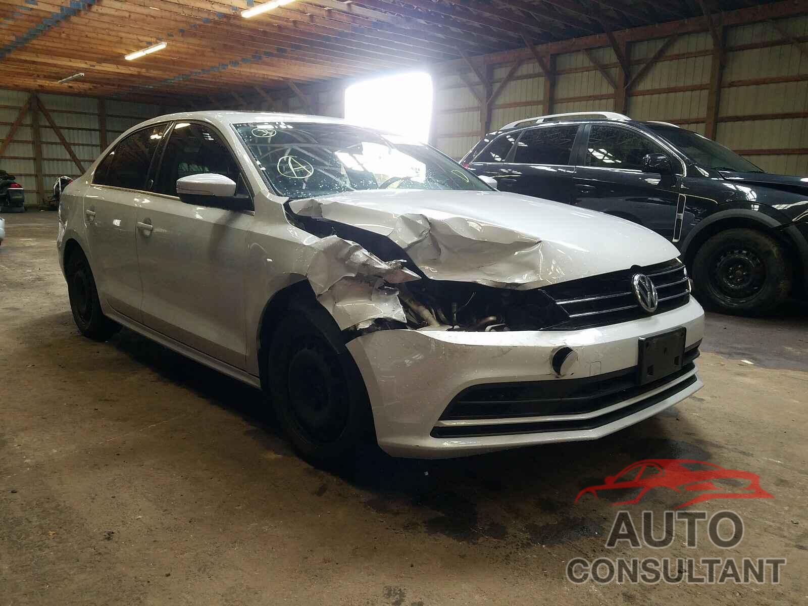 VOLKSWAGEN JETTA 2017 - 3VWDB7AJ8HM237076
