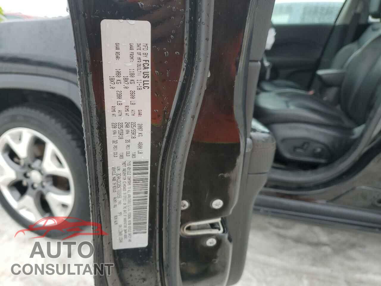 JEEP COMPASS 2019 - 3C4NJDCB5KT666056