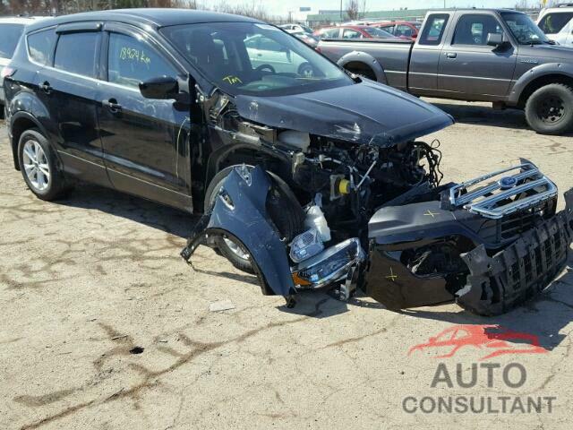 FORD ESCAPE 2017 - 1FMCU0GD9HUA16790