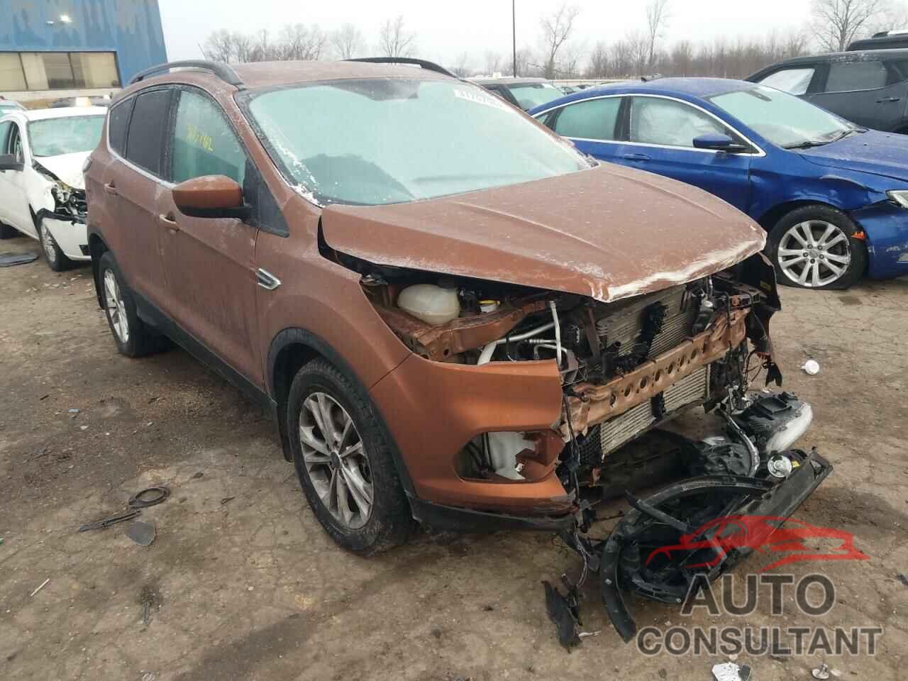 FORD ESCAPE 2017 - 1FMCU0G96HUB17927