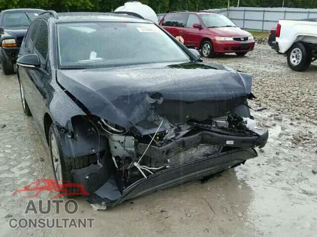 VOLKSWAGEN GOLF 2017 - 3VWC17AU8HM502393
