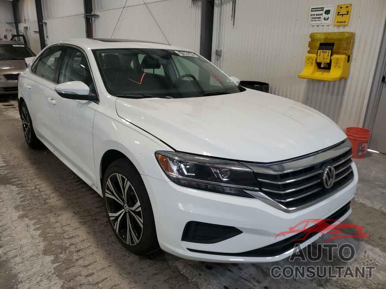 VOLKSWAGEN PASSAT 2022 - 1VWSA7A38NC003867
