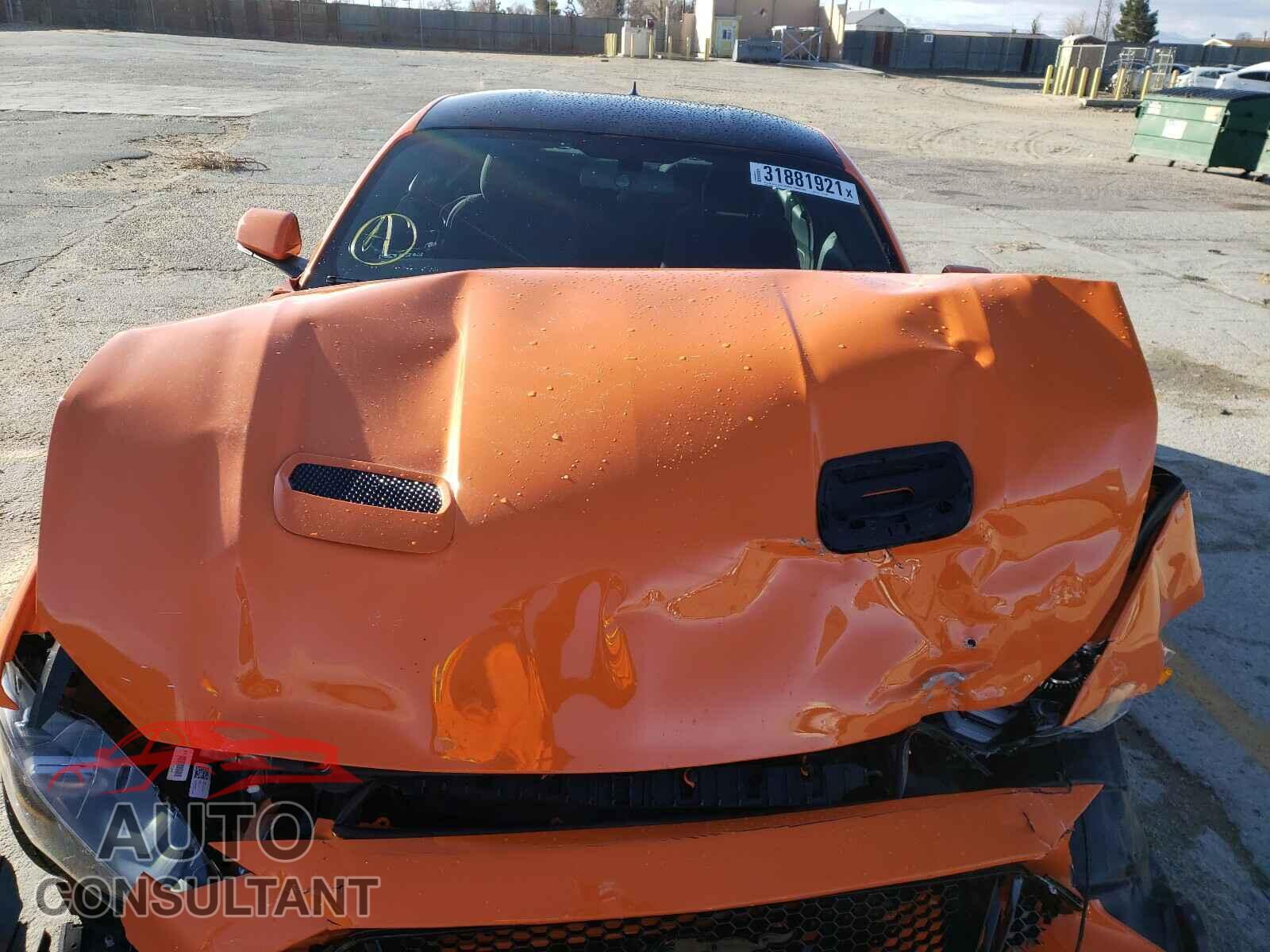 FORD MUSTANG 2020 - 1FA6P8CF2L5182155