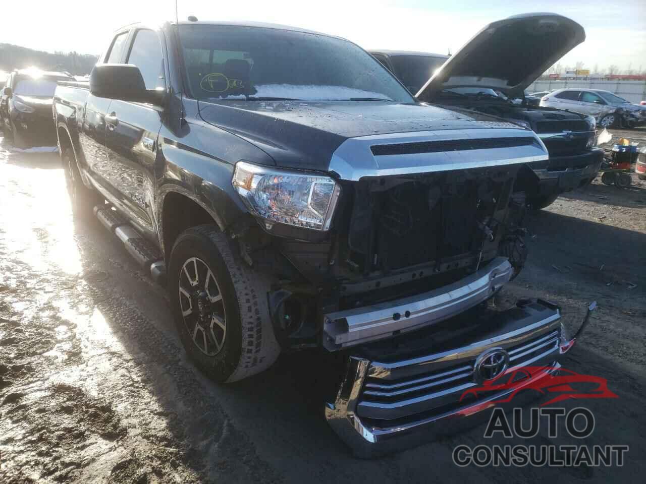 TOYOTA TUNDRA 2016 - 5TFUW5F13GX558455