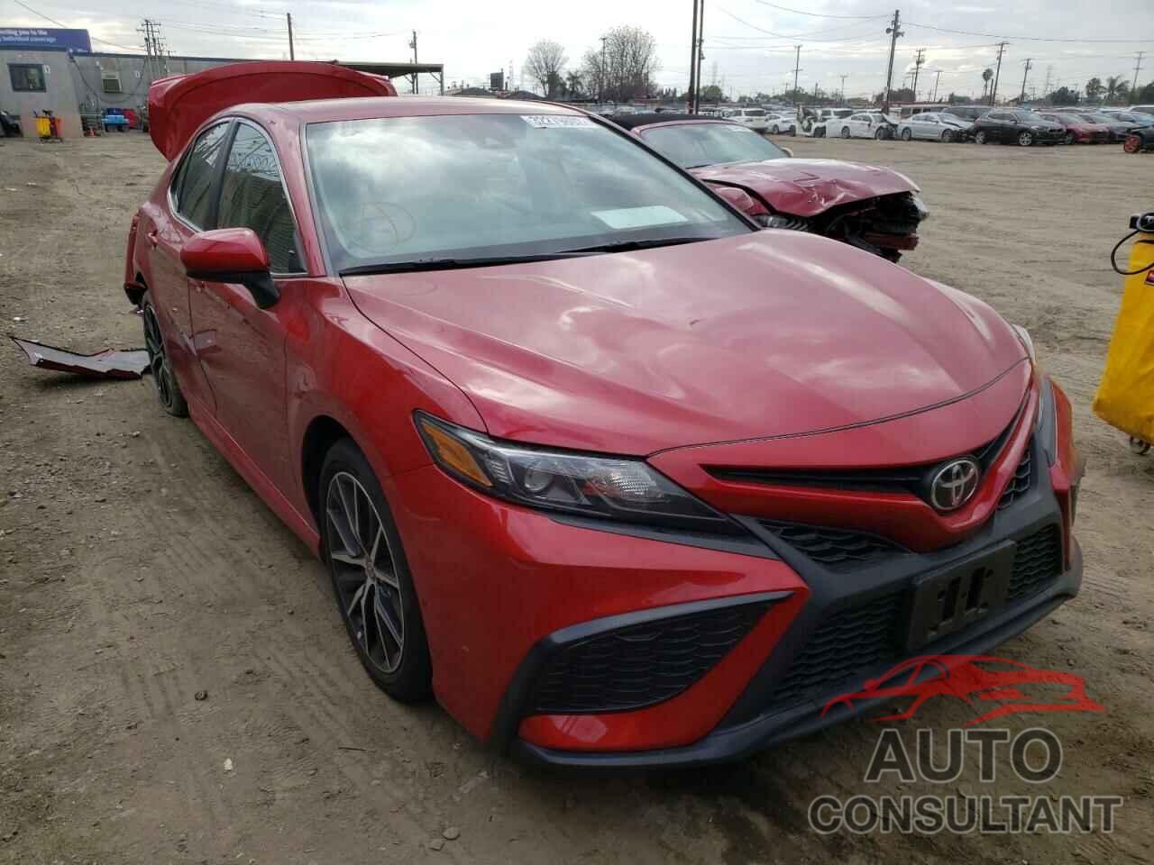 TOYOTA CAMRY 2021 - 4T1G11AK9MU404314