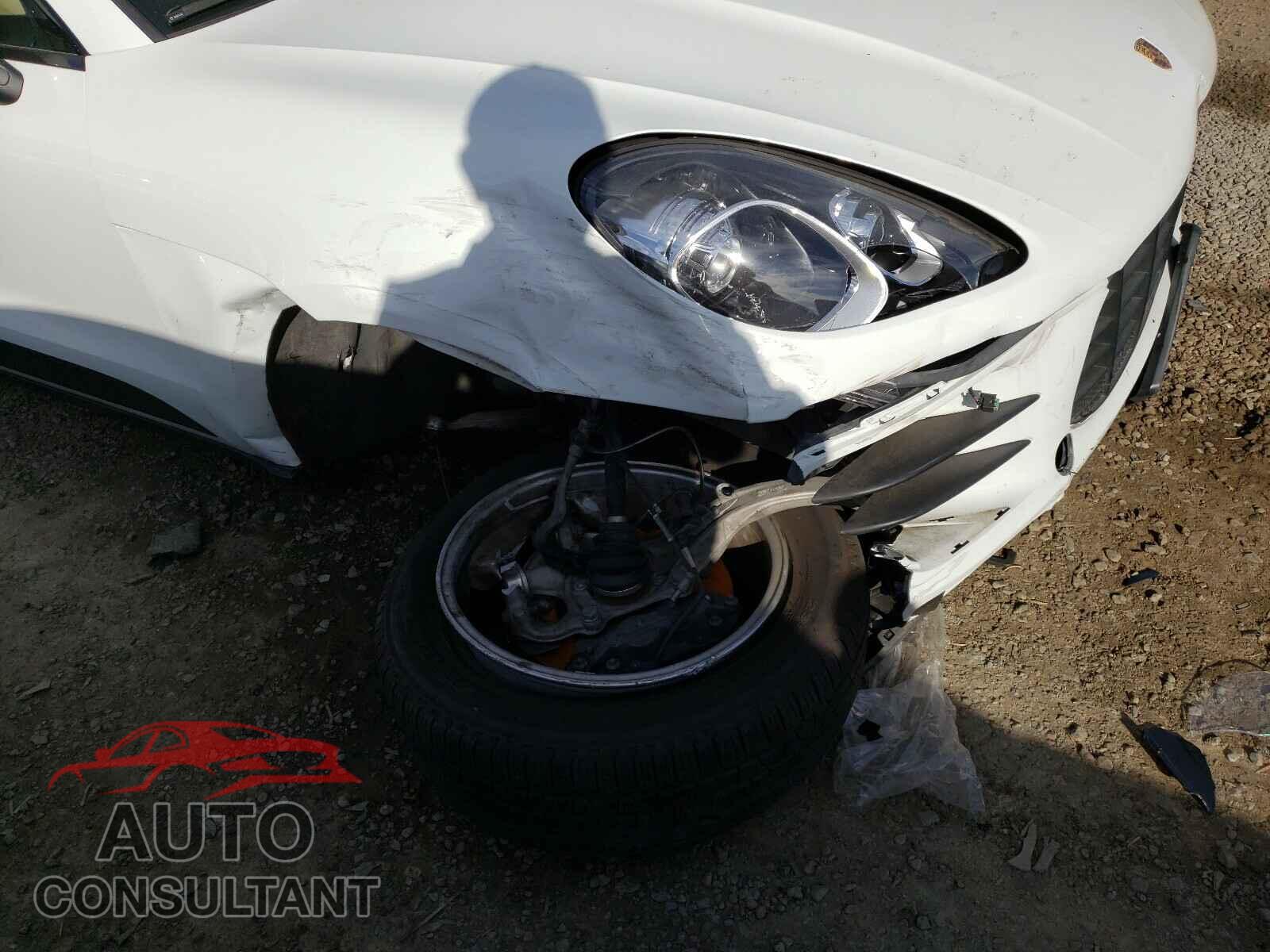 PORSCHE MACAN 2017 - WP1AA2A54HLB03356