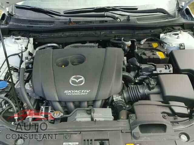 MAZDA 3 2016 - JM1BM1X71G1326285