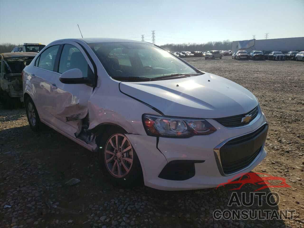 CHEVROLET SONIC 2017 - 1G1JD5SH5H4110533