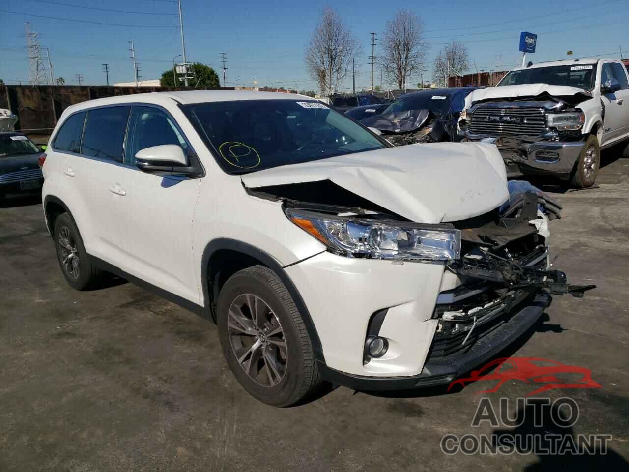 TOYOTA HIGHLANDER 2019 - 5TDZZRFH9KS289605