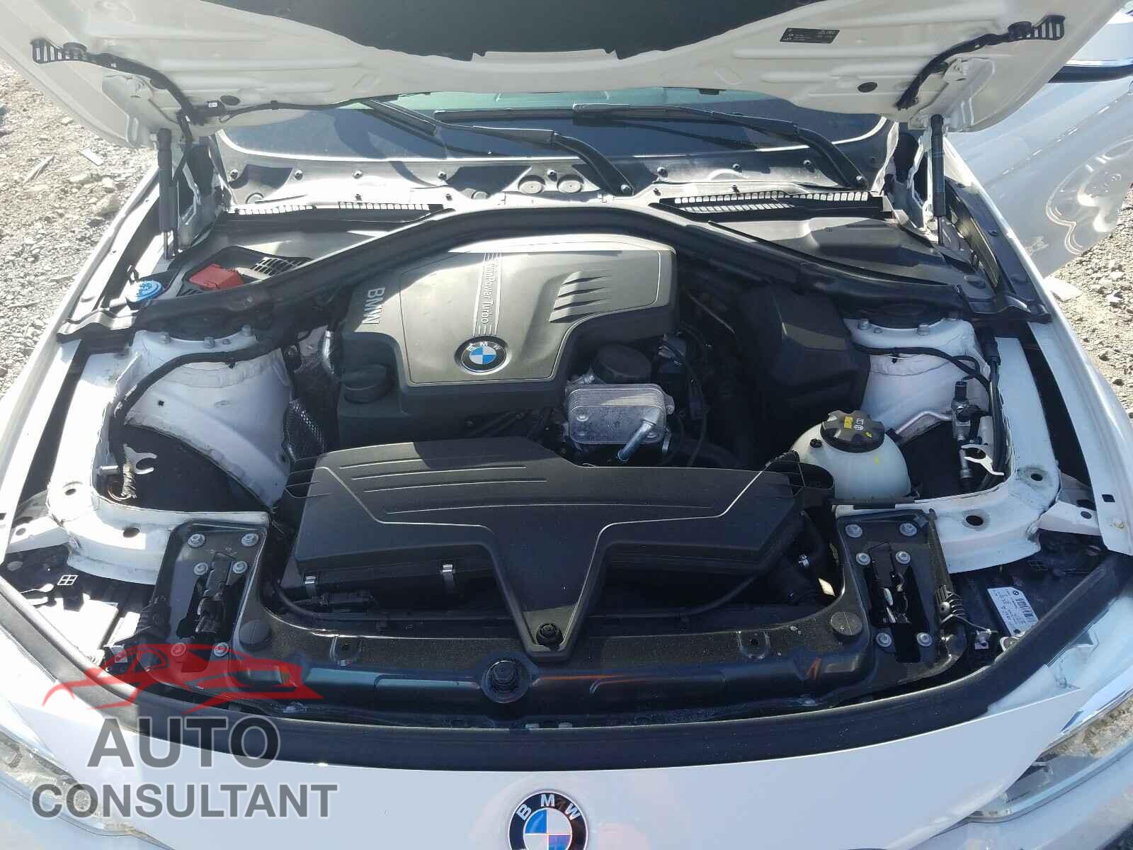 BMW 3 SERIES 2016 - WBA8E3G55GNU38529