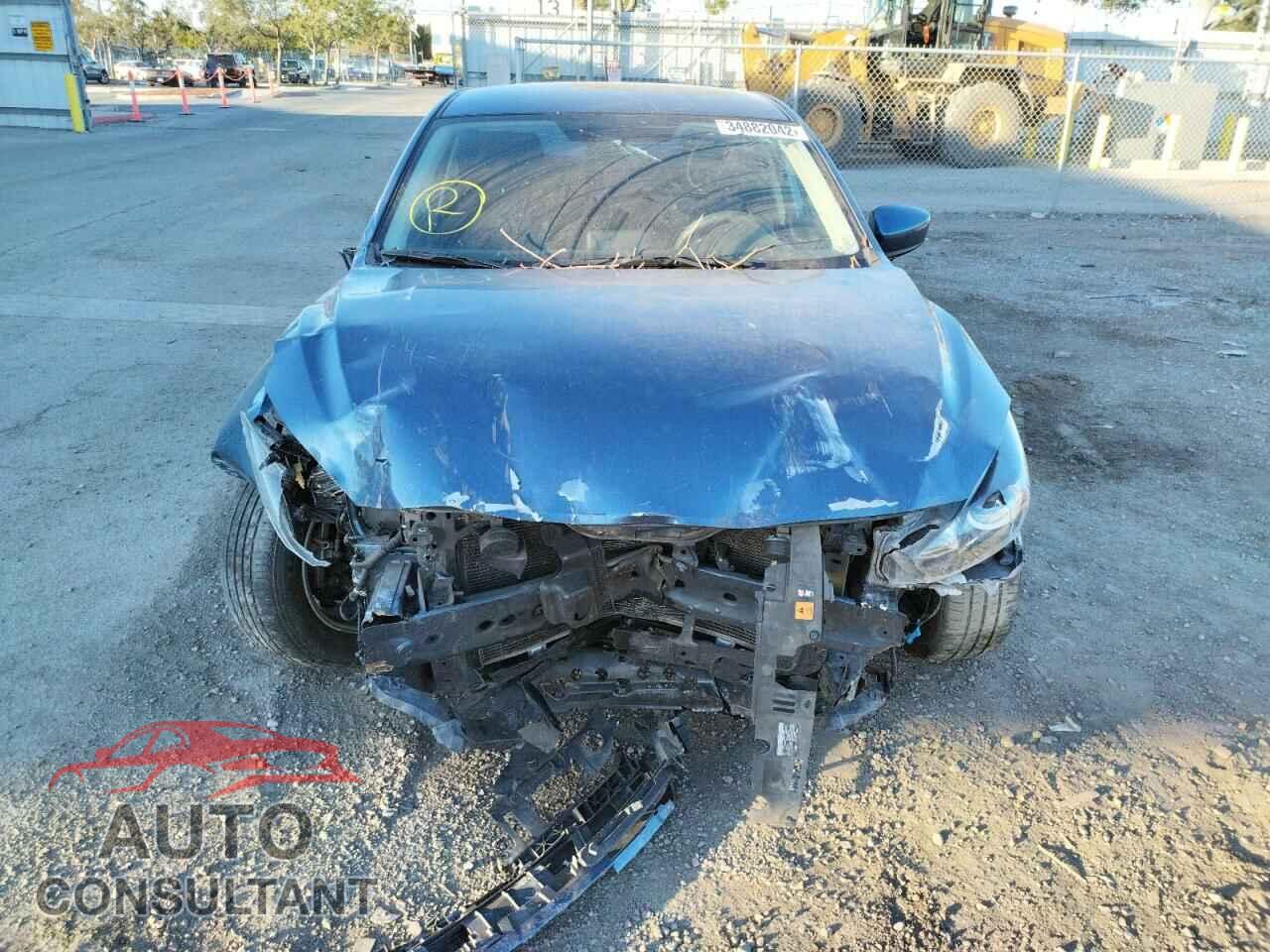 MAZDA 3 2017 - 3MZBN1K75HM113717