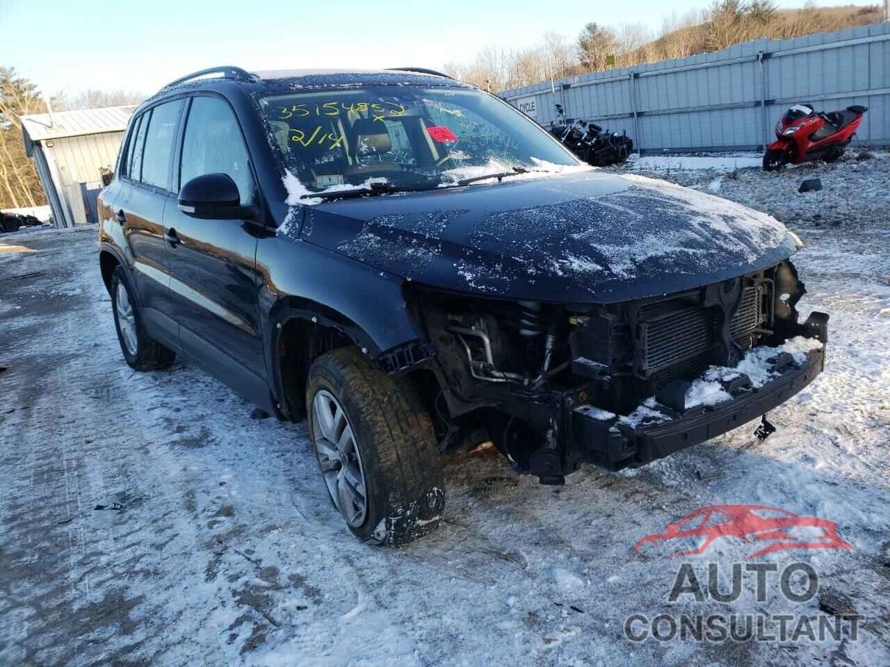 VOLKSWAGEN TIGUAN 2016 - WVGBV7AX8GW609497