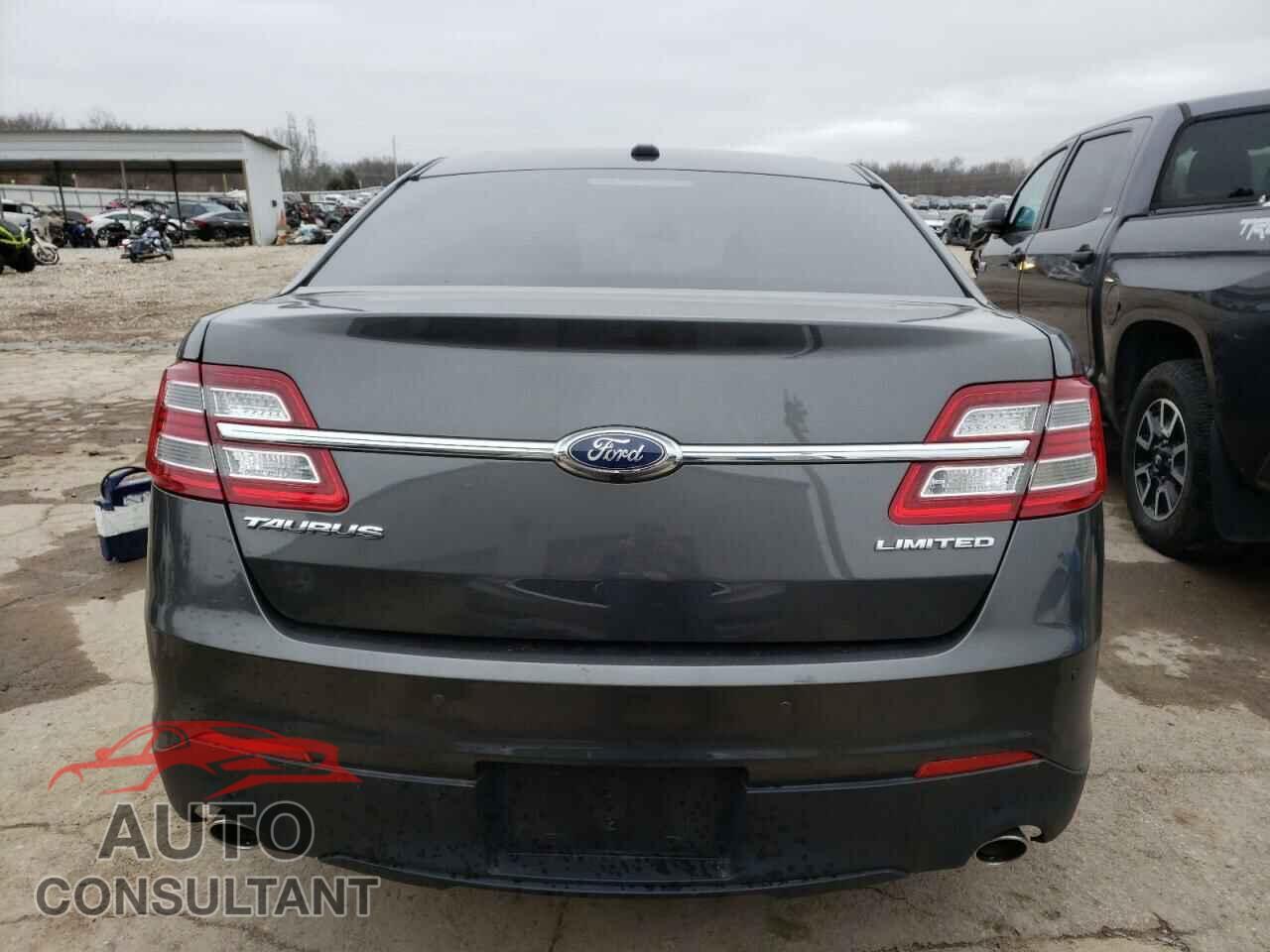 FORD TAURUS 2018 - 1FAHP2F81JG128317