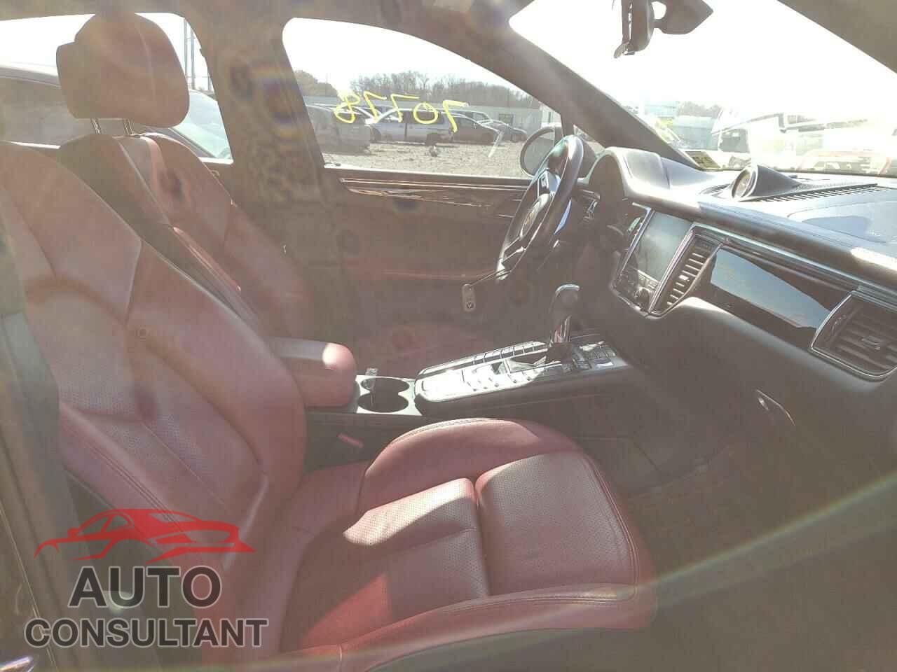 PORSCHE MACAN 2017 - WP1AA2A5XHLB09047