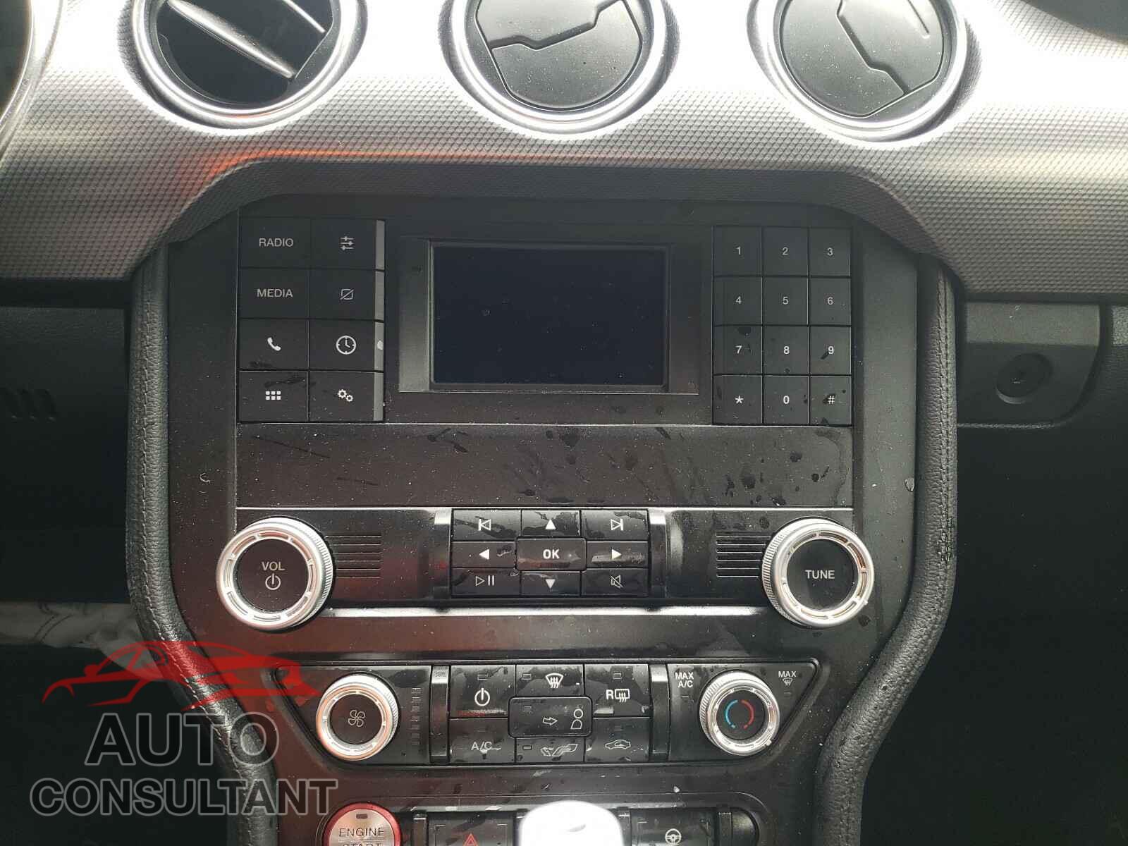 FORD MUSTANG 2020 - 1FA6P8CF9L5161657