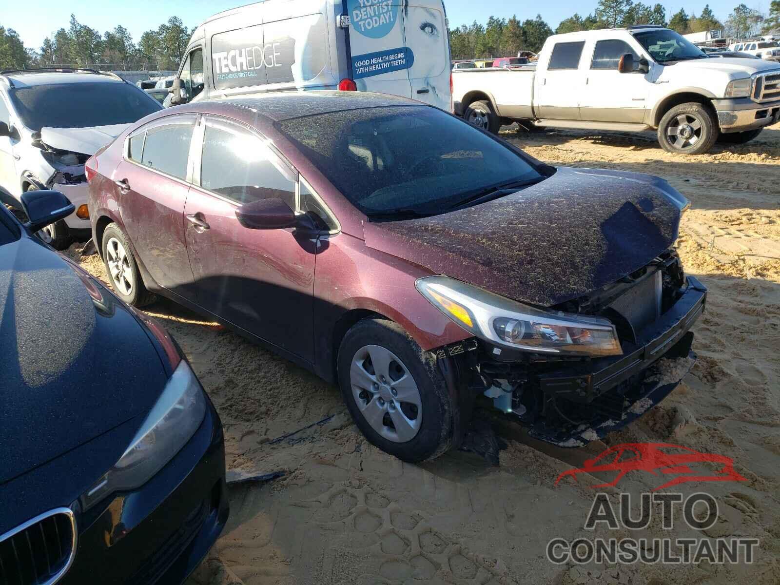 KIA FORTE 2018 - 3KPFK4A74JE184200
