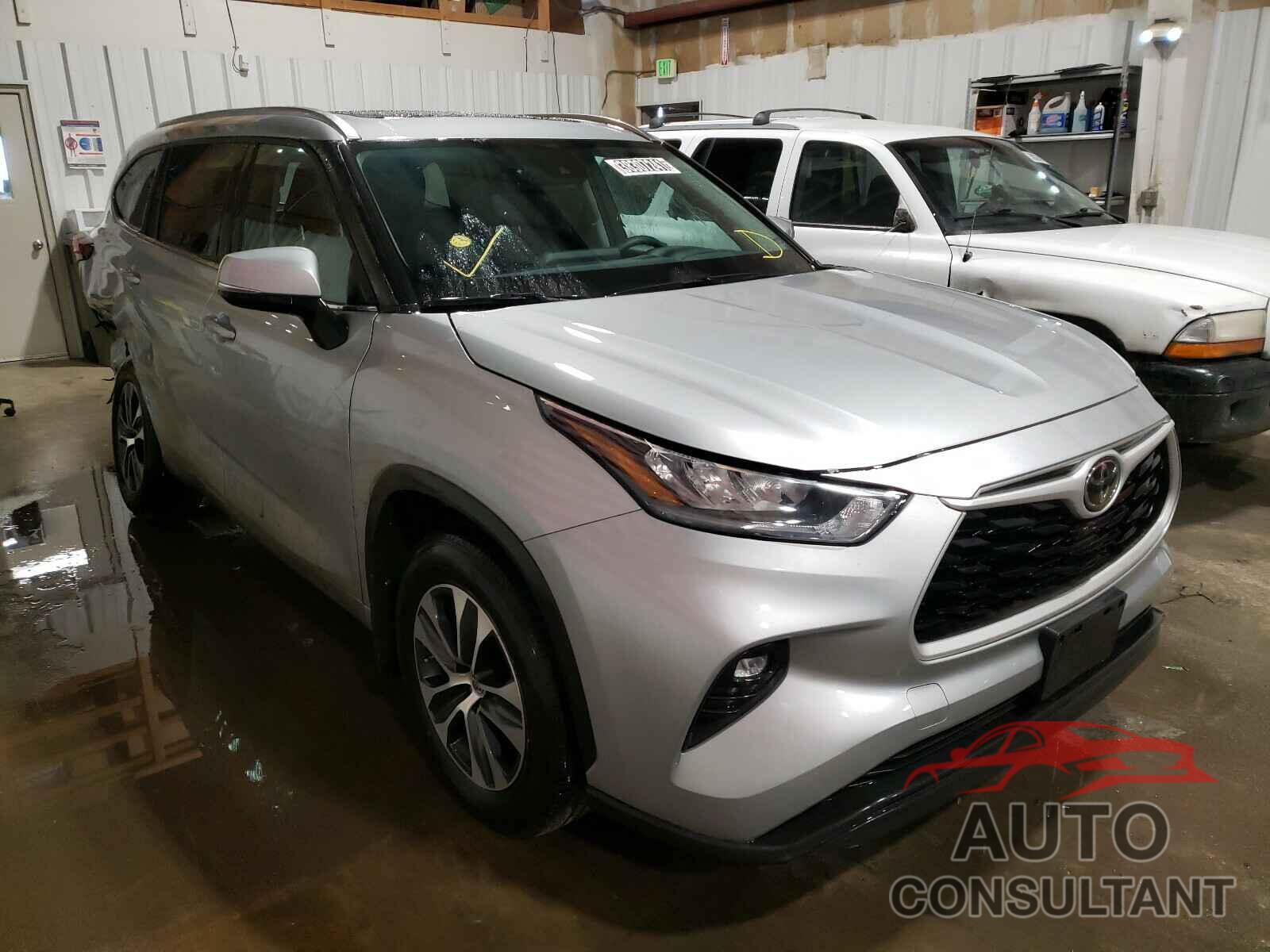 TOYOTA HIGHLANDER 2020 - 5TDGZRBH0LS505789