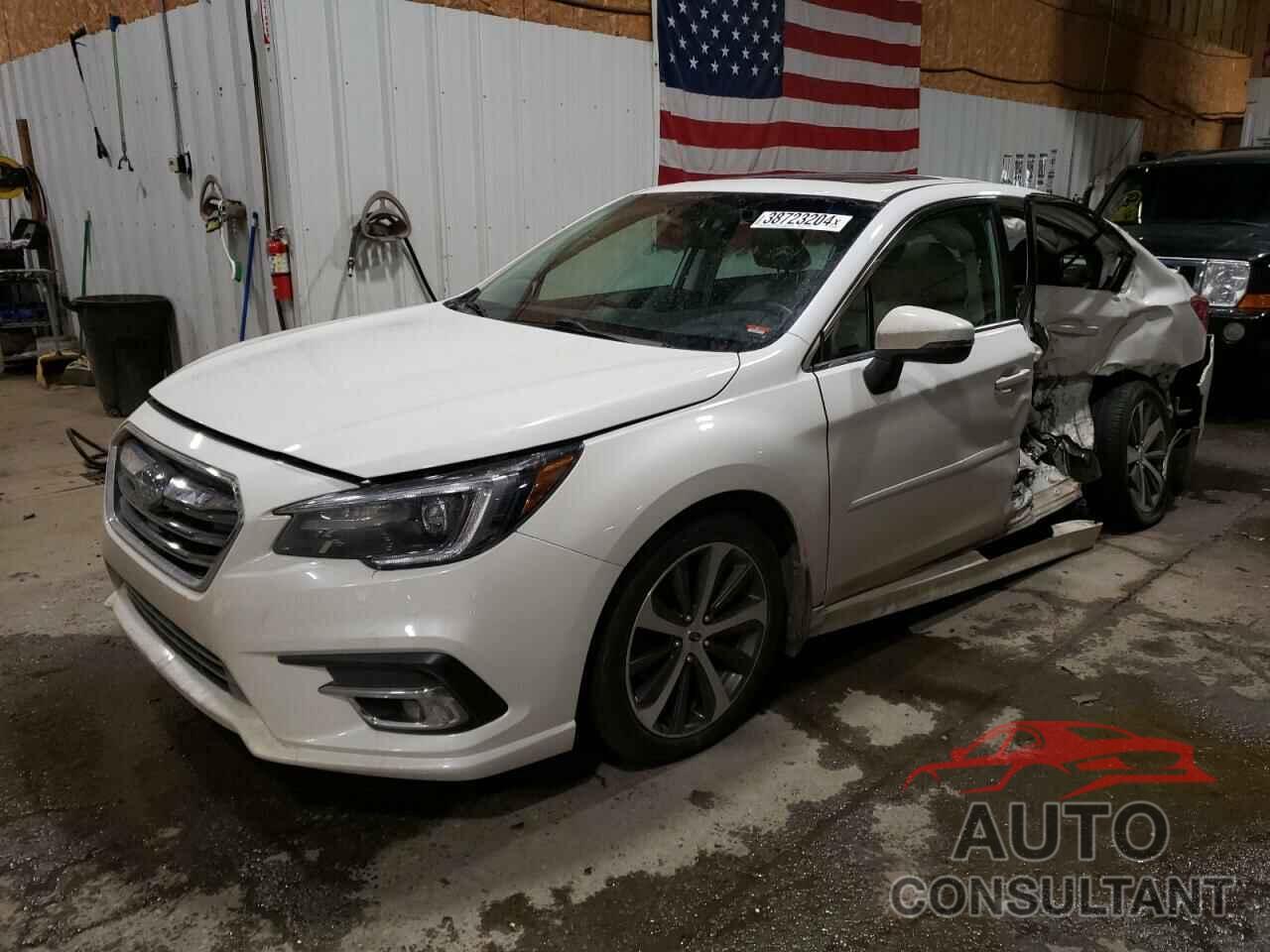 SUBARU LEGACY 2018 - 4S3BNEN65J3041535