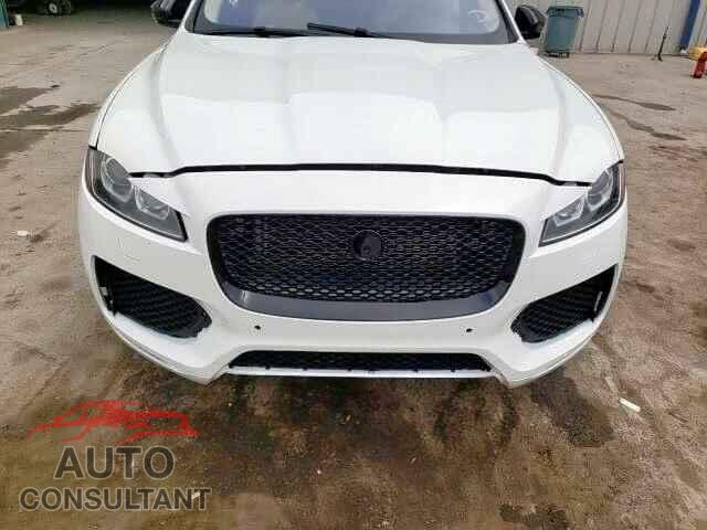 JAGUAR F-PACE 2017 - SADCJ2BV3HA084596