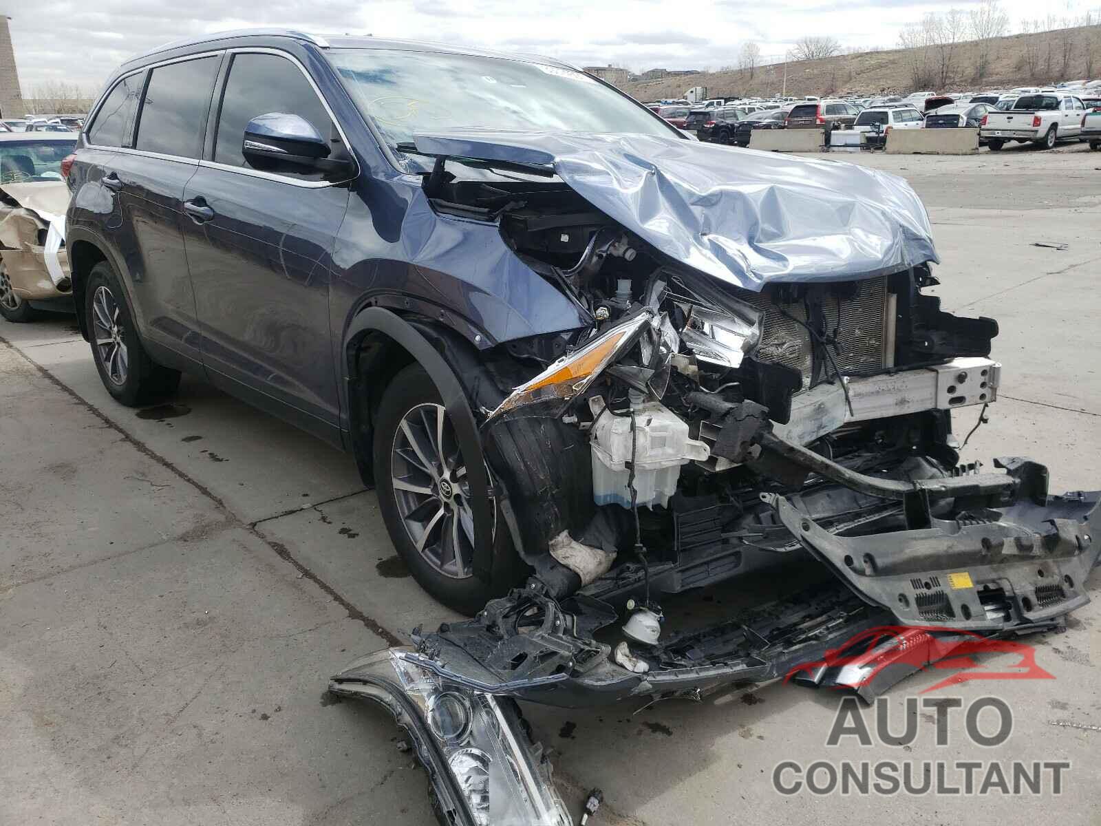TOYOTA HIGHLANDER 2019 - 5TDJZRFH0KS987758