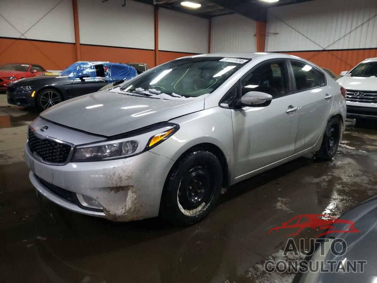 KIA FORTE 2018 - 3KPFL4A77JE216473