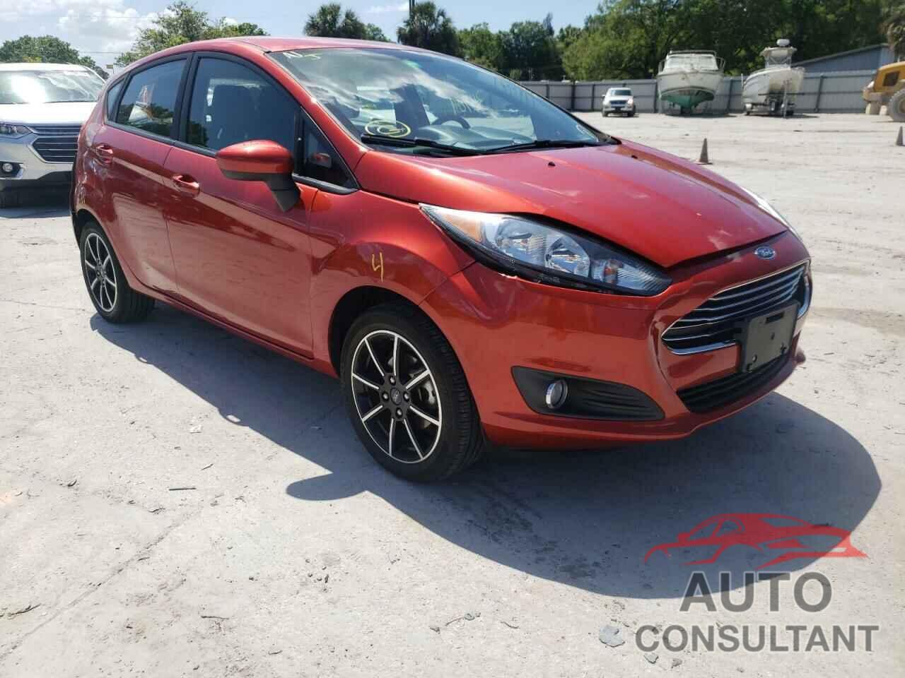 FORD FIESTA 2018 - 3FADP4EJ0JM119371