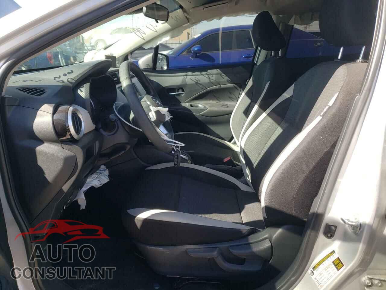 NISSAN VERSA 2021 - 3N1CN8EV1ML856176