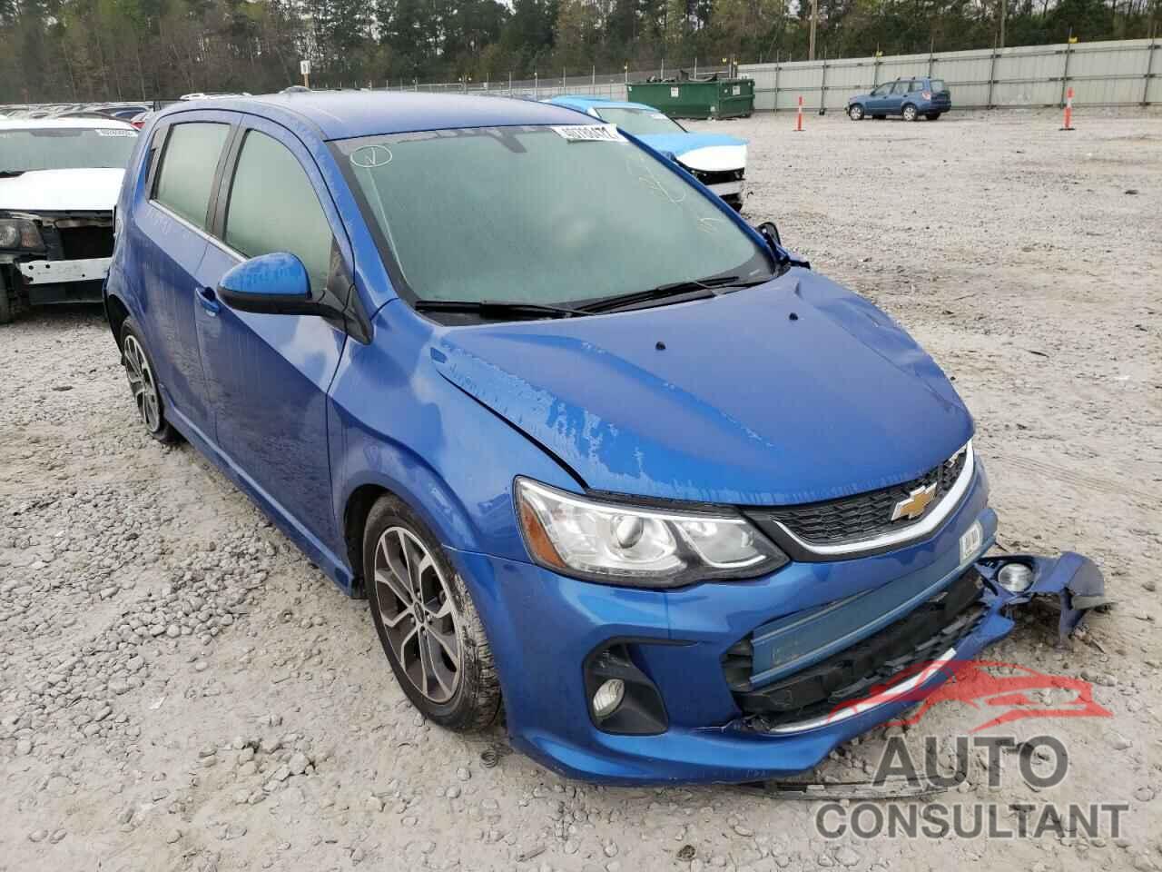 CHEVROLET SONIC 2018 - 1G1JD6SG2J4108371