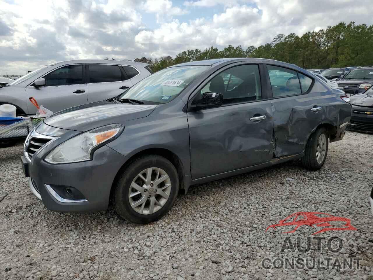 NISSAN VERSA 2017 - 3N1CN7AP2HL905733