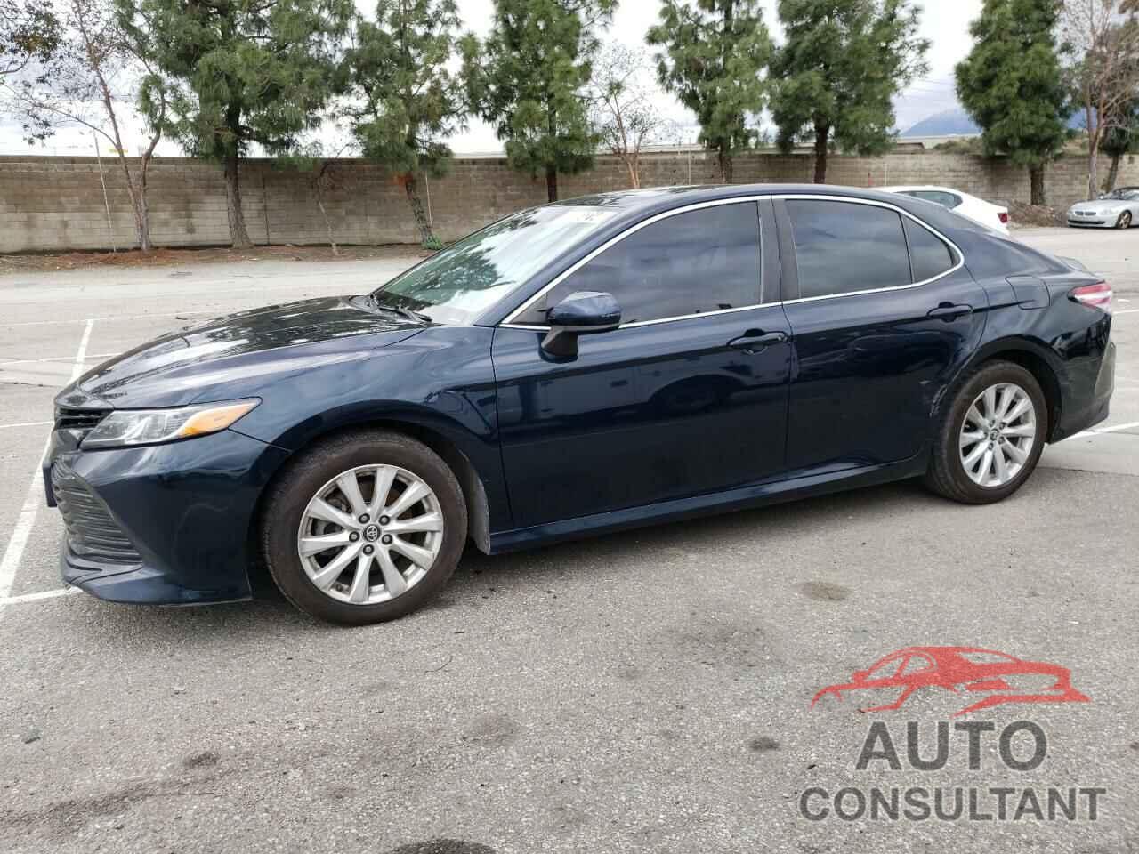 TOYOTA CAMRY 2018 - 4T1B11HKXJU639011