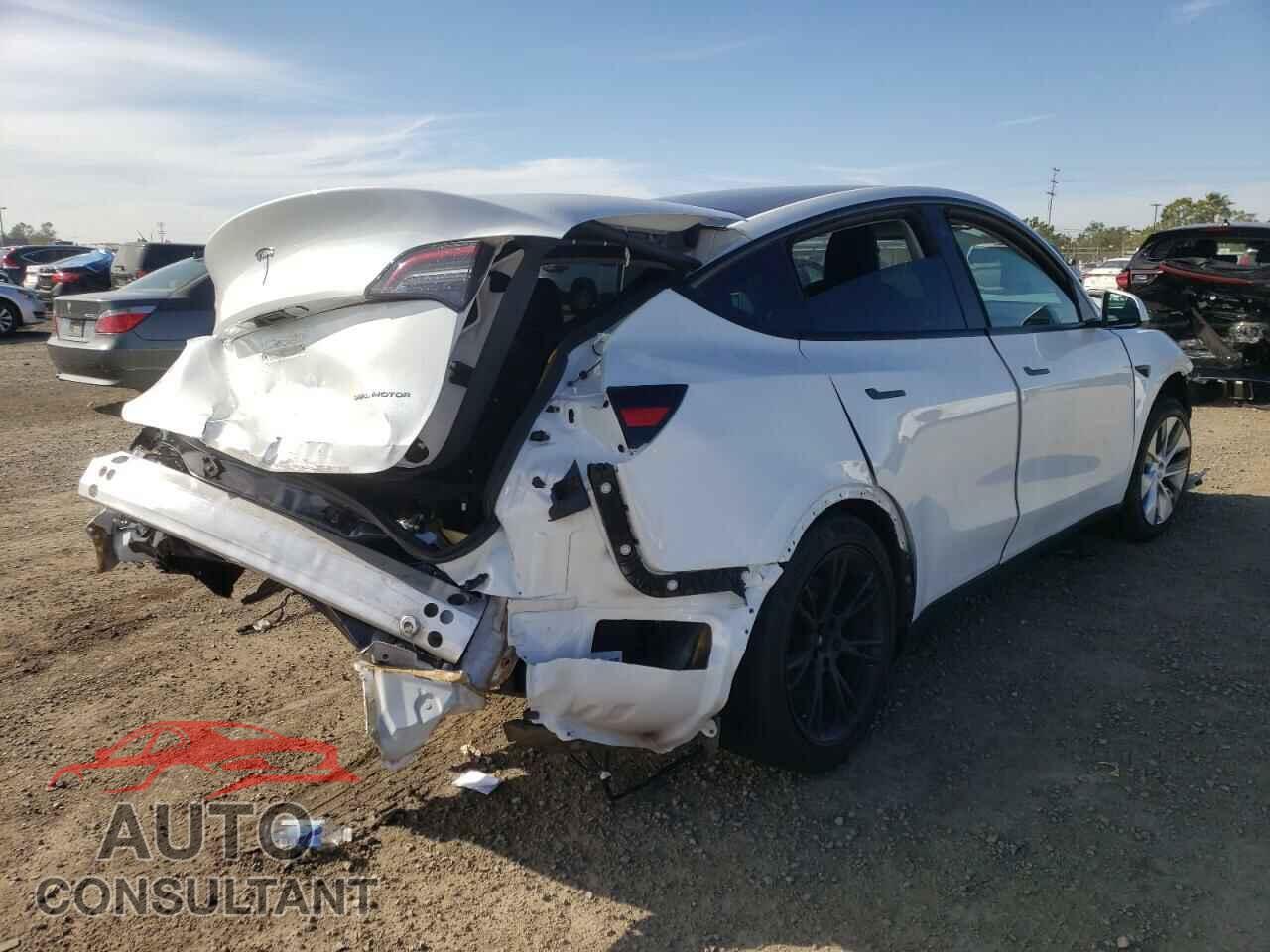 TESLA MODEL Y 2021 - 5YJYGDEE4MF122328