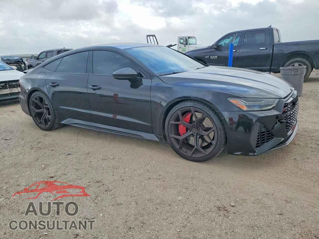 AUDI RS7 2024 - WUAPDBF23RN907027