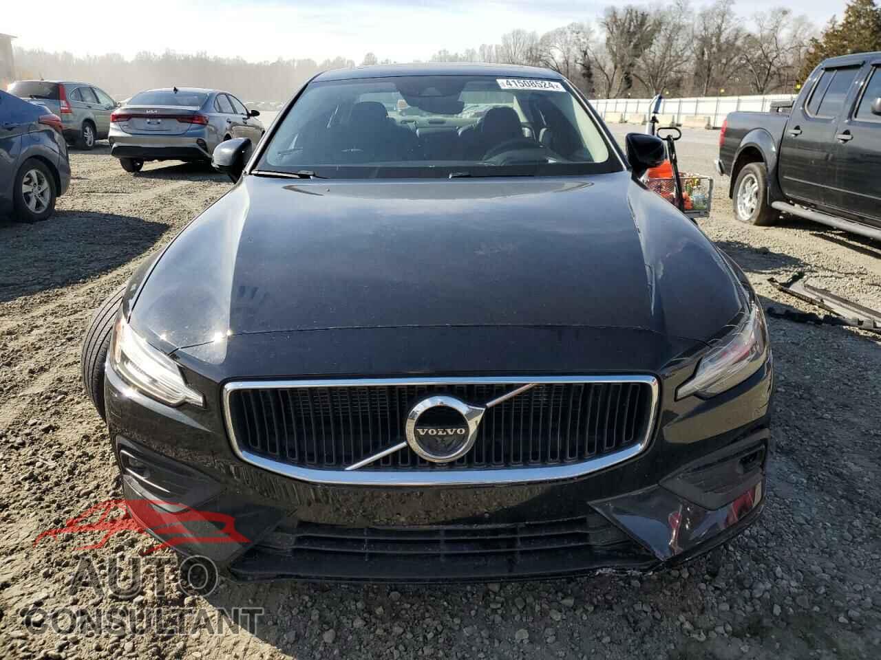 VOLVO S60 2019 - 7JRA22TK4KG004510