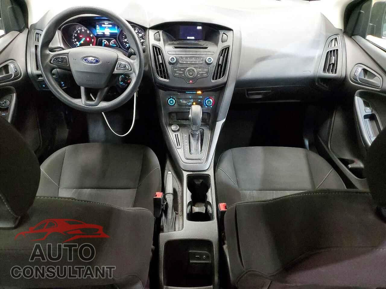 FORD FOCUS 2016 - 1FADP3E26GL287464