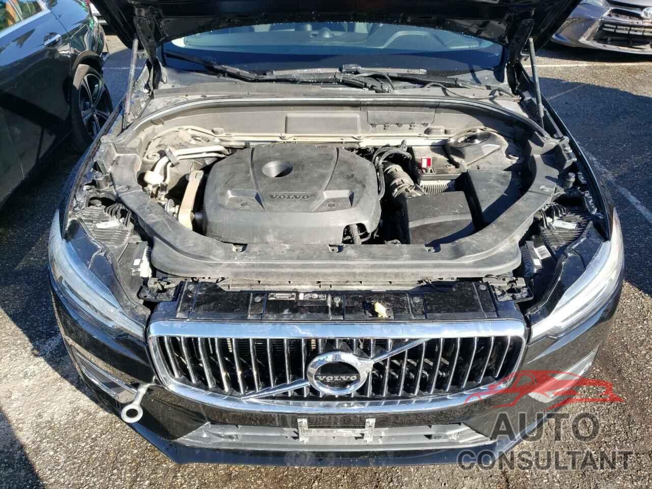 VOLVO XC60 2018 - YV4A22RL9J1018271