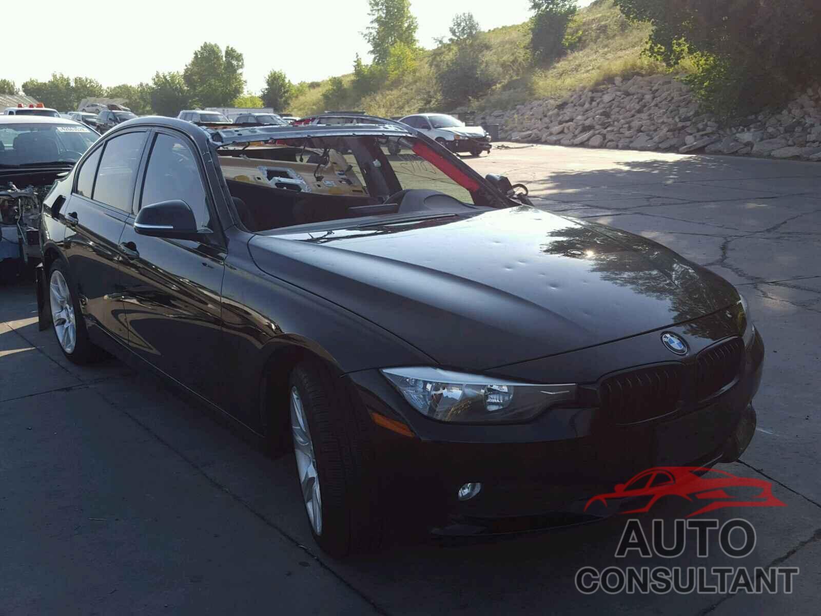 BMW 3 SERIES 2015 - WBA3C3G54FNT52272