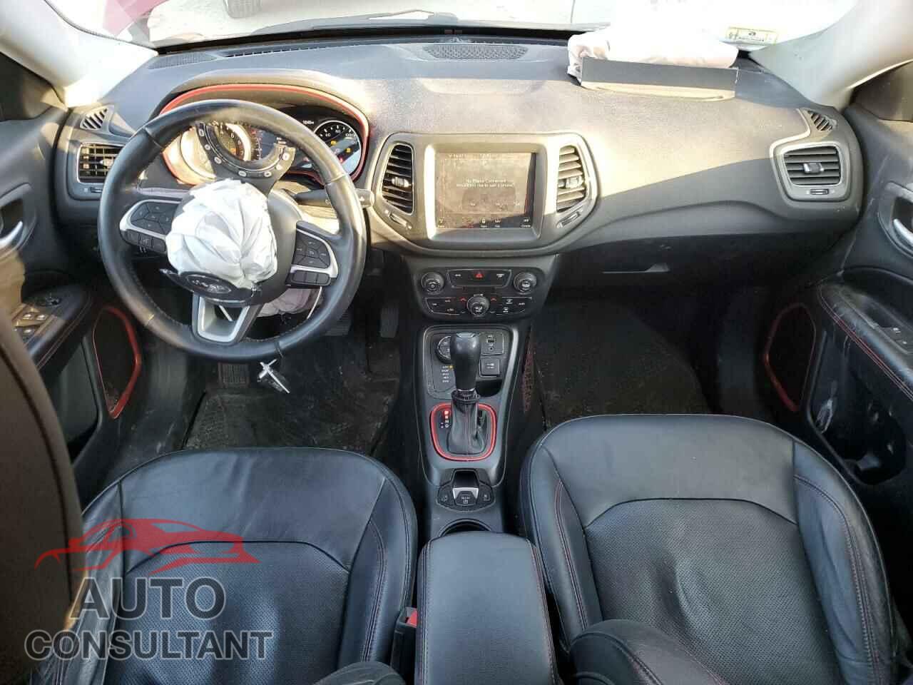 JEEP COMPASS 2017 - 3C4NJDDBXHT641452