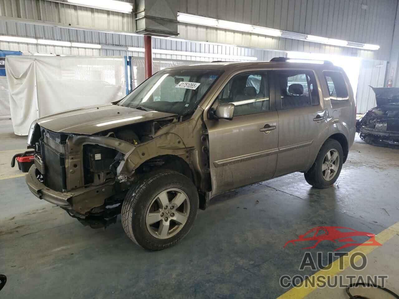 HONDA PILOT 2010 - 5FNYF4H55AB001110