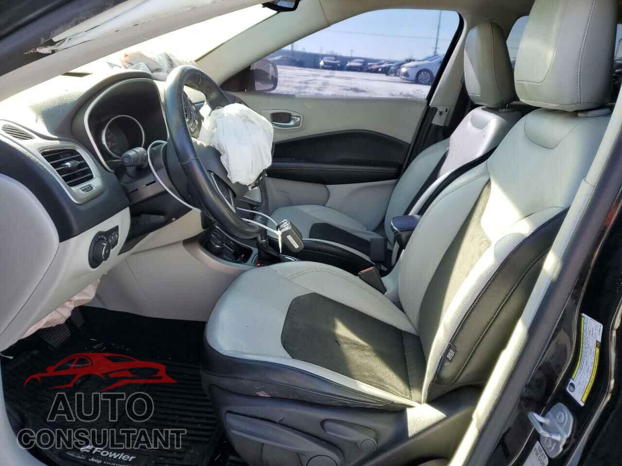 JEEP COMPASS 2017 - 3C4NJDBB9HT680018