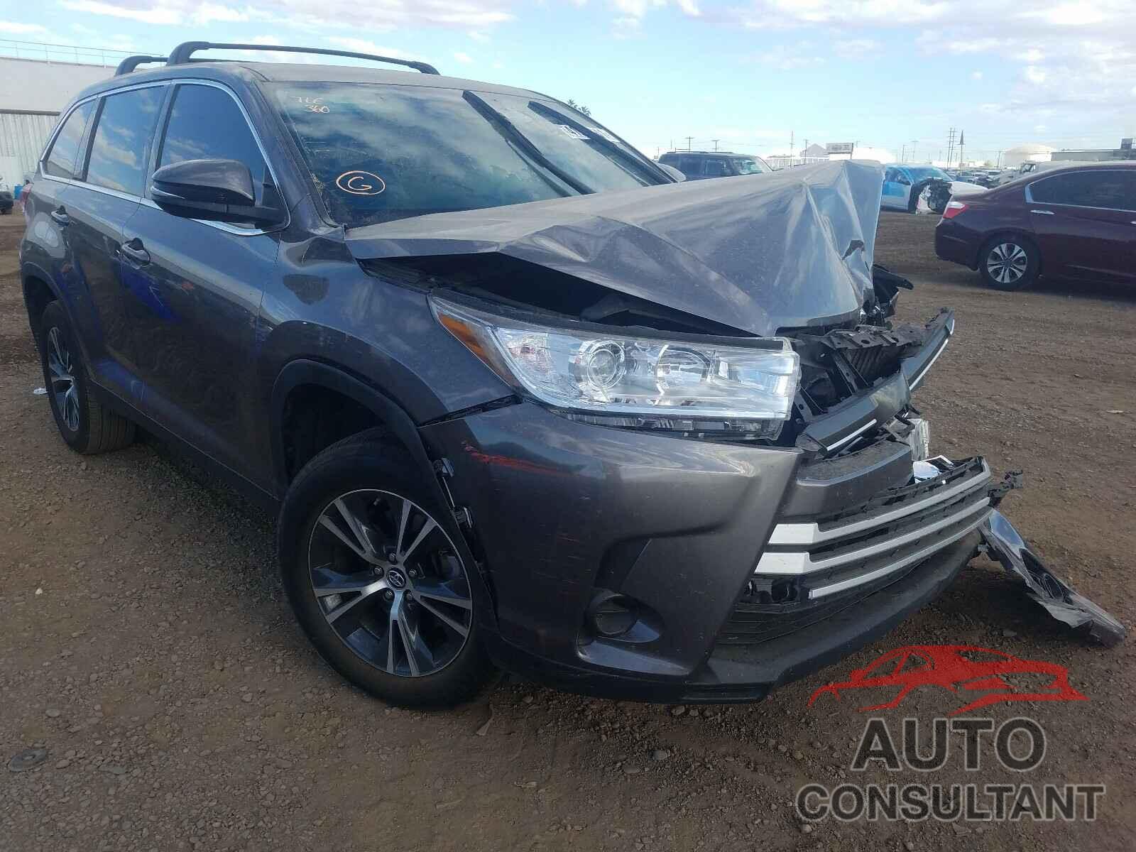 TOYOTA HIGHLANDER 2019 - 5TDZZRFHXKS330212