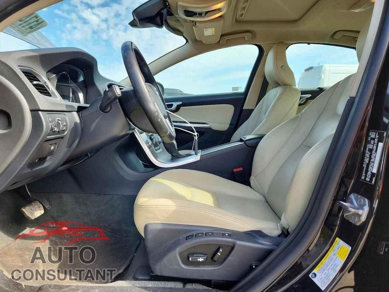 VOLVO S60 2017 - LYV402TK4HB139444