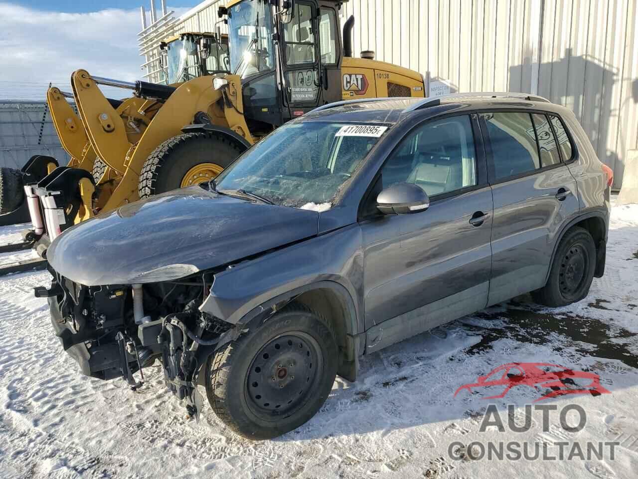 VOLKSWAGEN TIGUAN 2015 - WVGJV7AX5FW516866